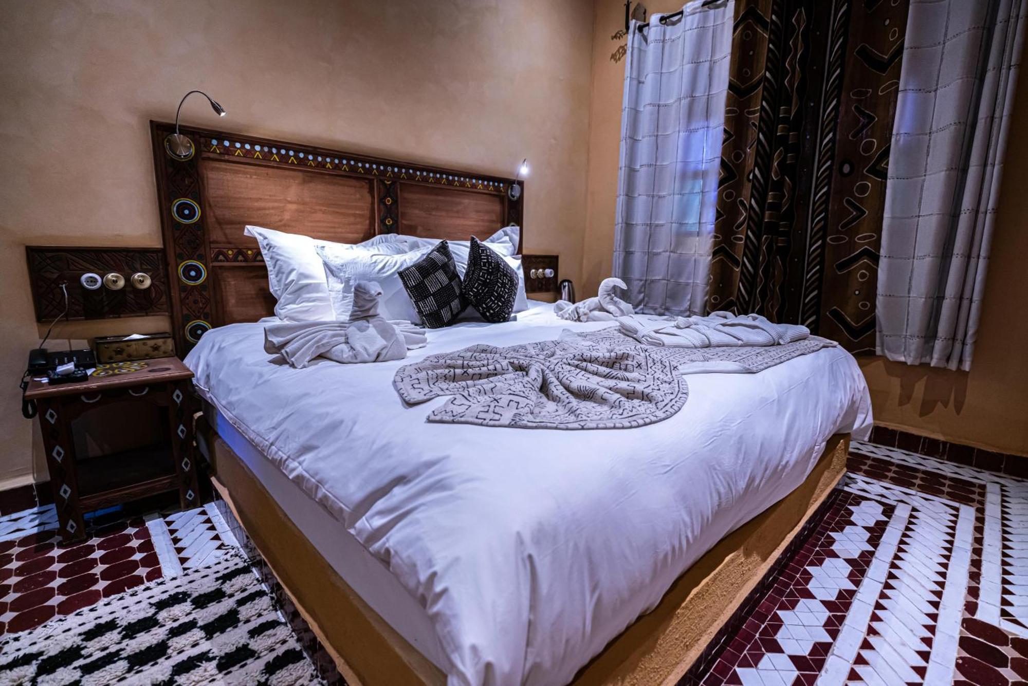 Hotel Riad Xaluca Мерзуга Екстер'єр фото