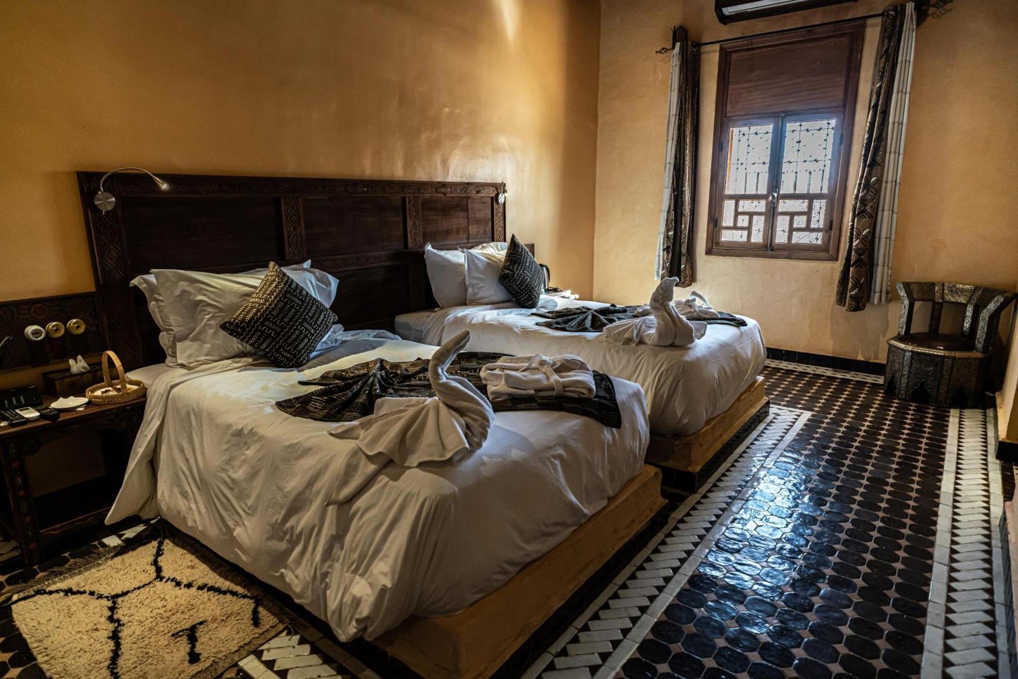 Hotel Riad Xaluca Мерзуга Екстер'єр фото