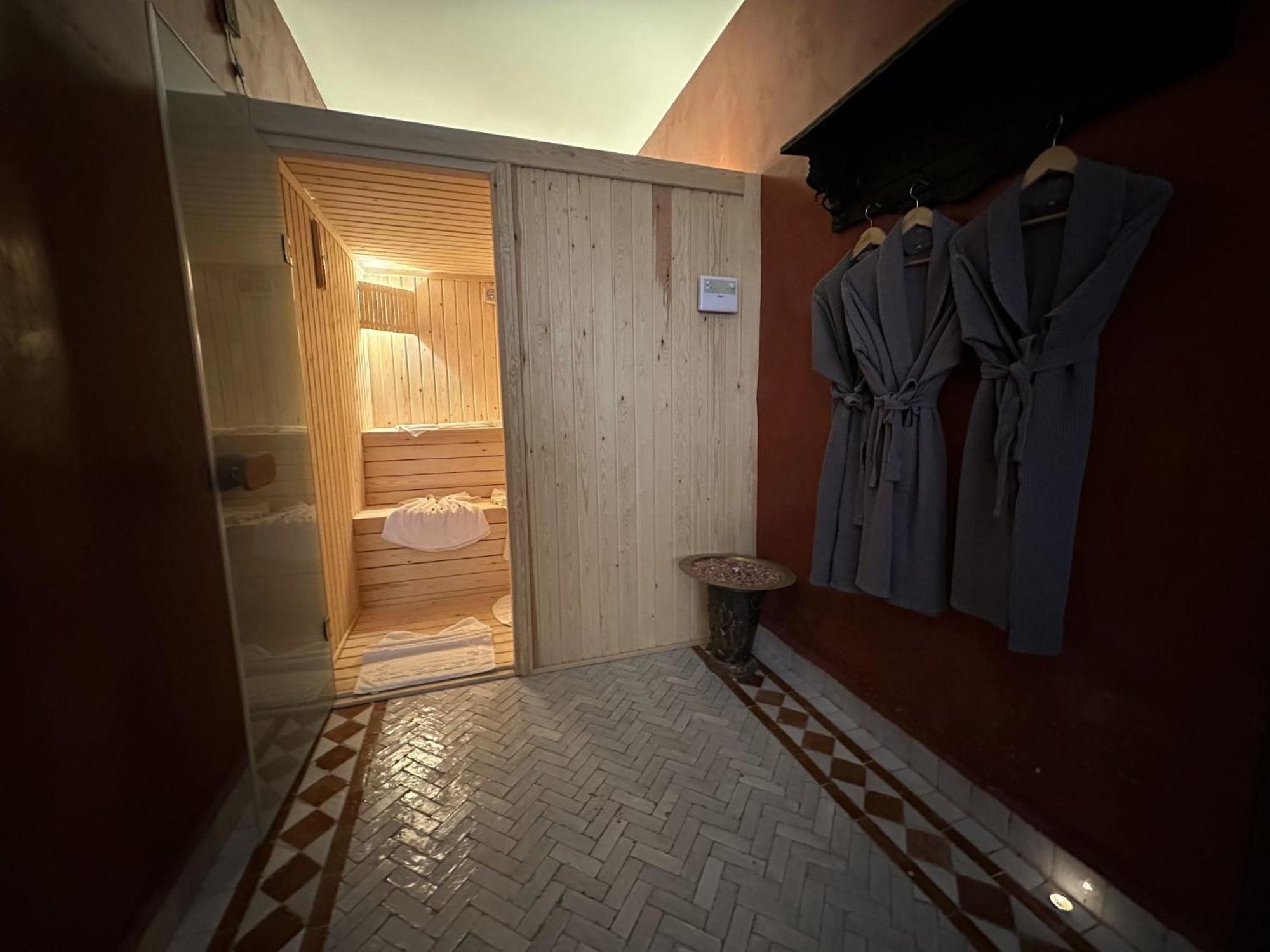 Hotel Riad Xaluca Мерзуга Екстер'єр фото