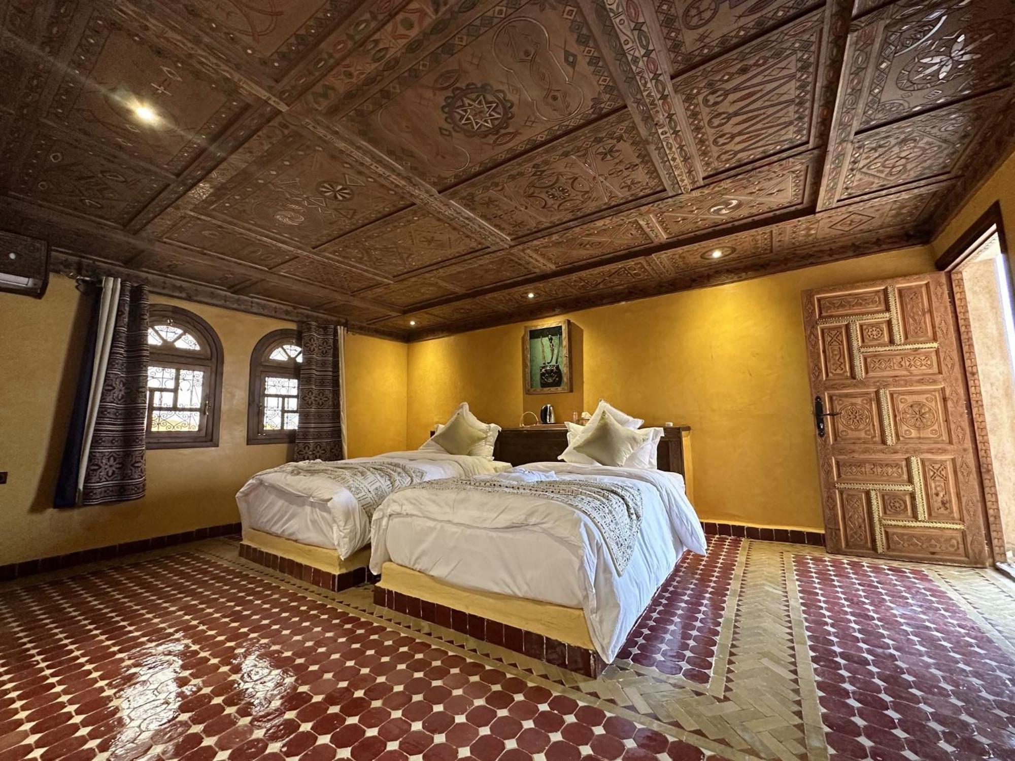 Hotel Riad Xaluca Мерзуга Екстер'єр фото