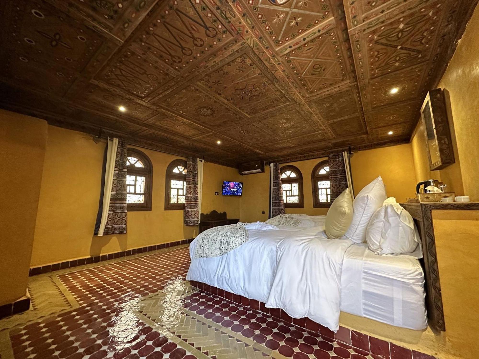 Hotel Riad Xaluca Мерзуга Екстер'єр фото