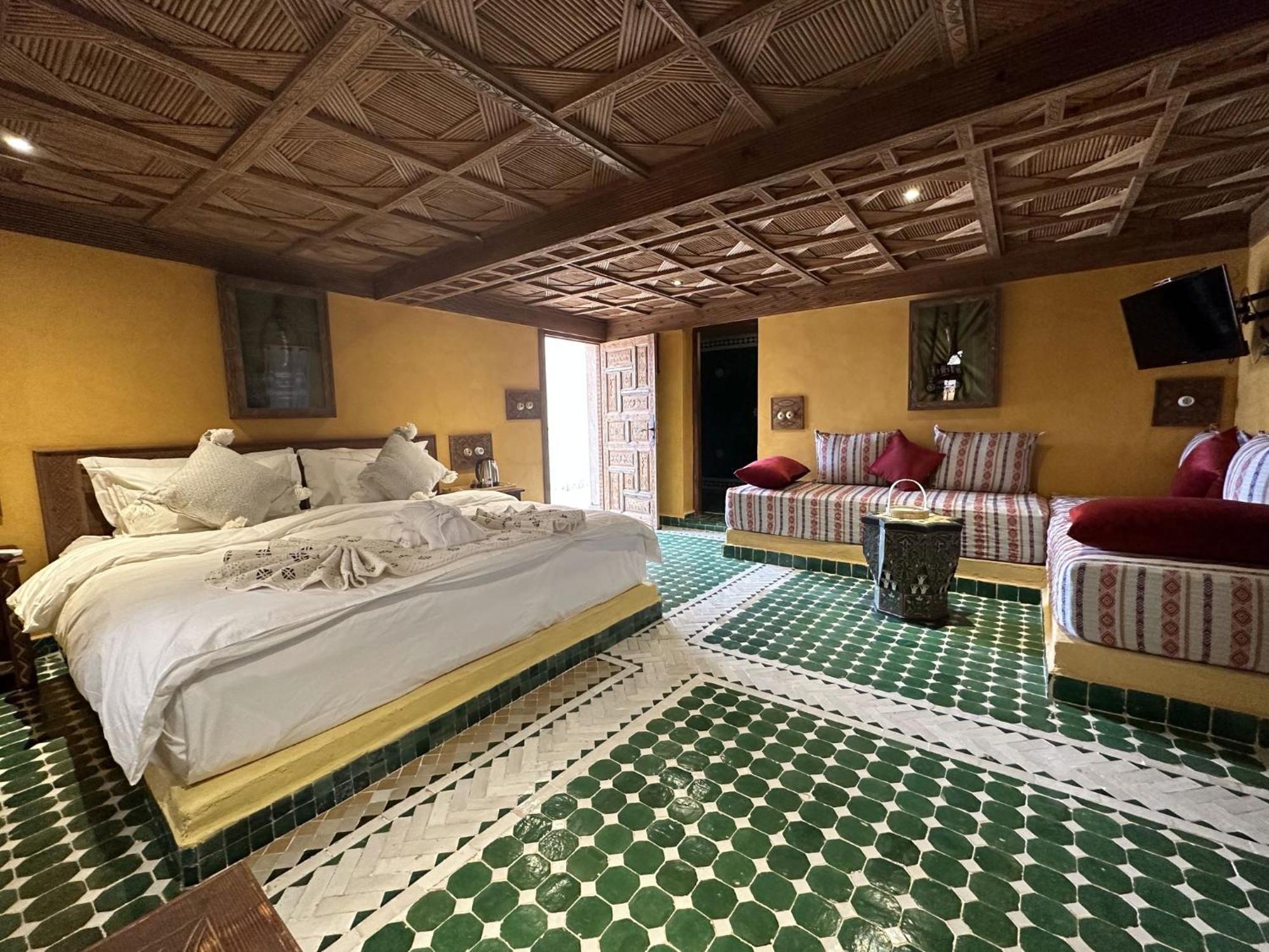 Hotel Riad Xaluca Мерзуга Екстер'єр фото