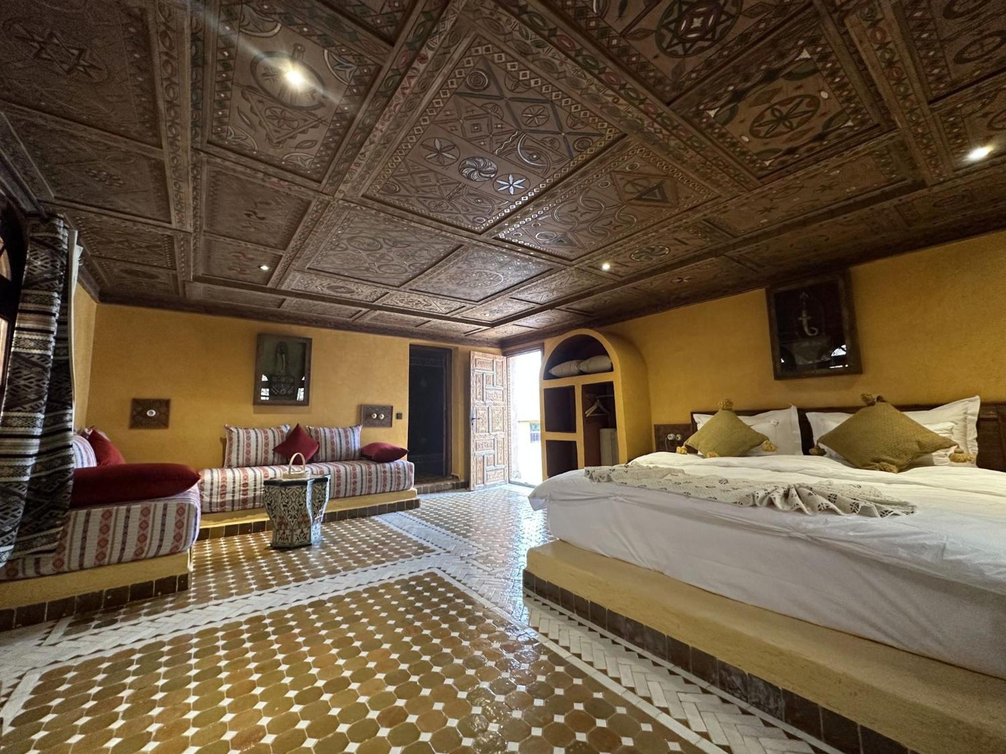 Hotel Riad Xaluca Мерзуга Екстер'єр фото